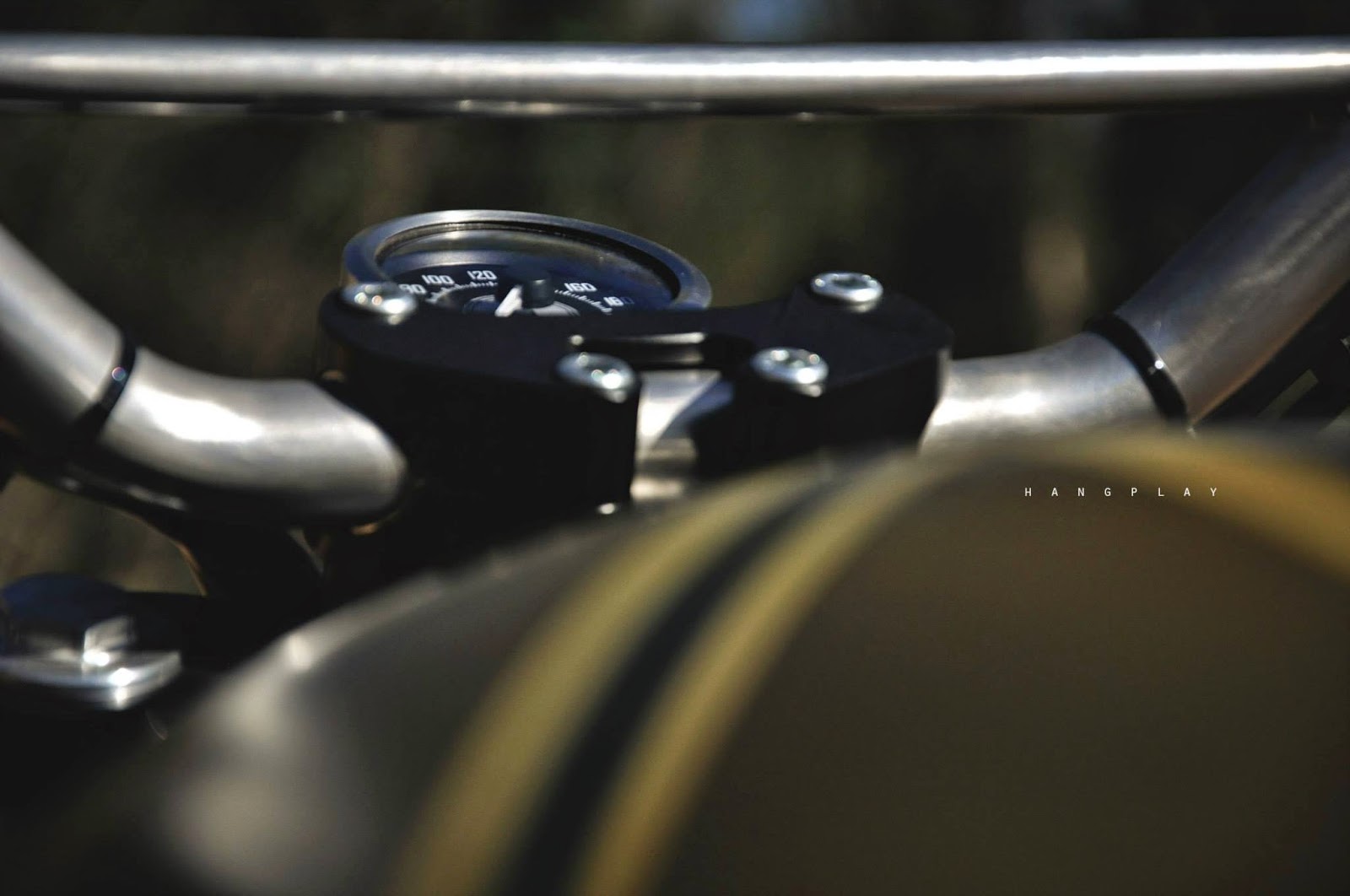 triumph scrambler fcr