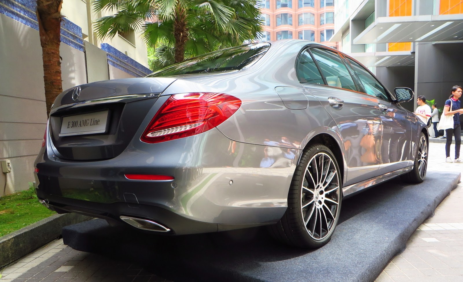 Motoring-Malaysia: 2018 Mercedes-Benz E300 AMG-Line Launched Priced at ...