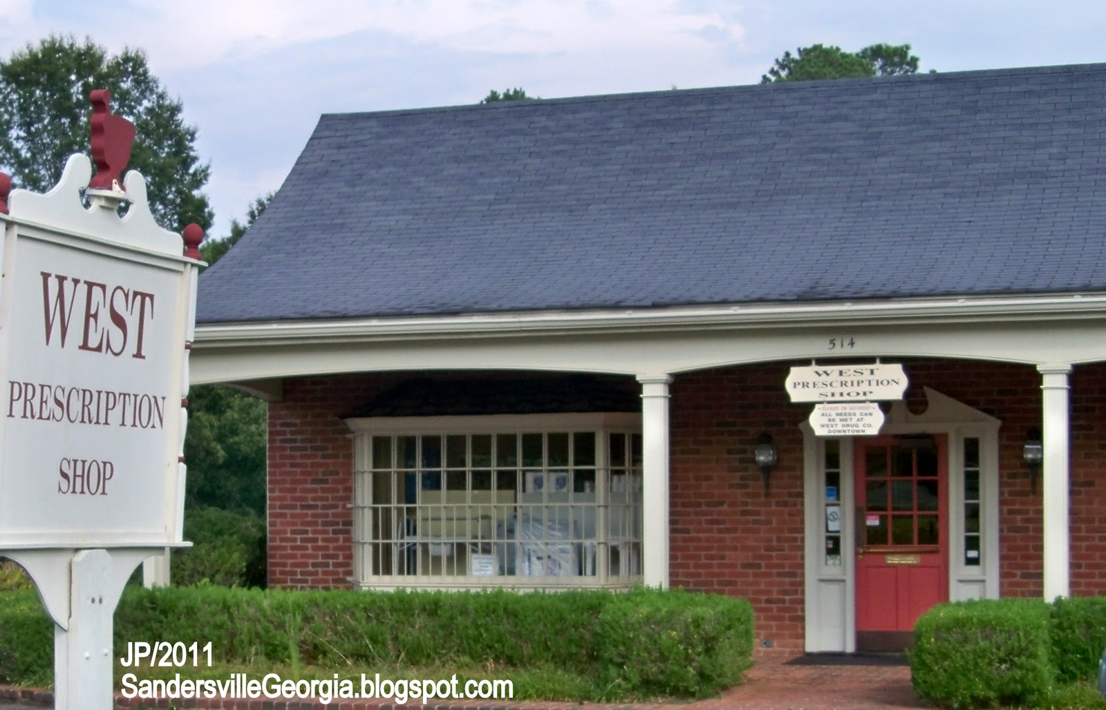 SANDERSVILLE Tennille Washington Bank Store Church Dr.Hospital