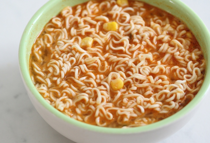 prepared conimex oriental noodles - hot & spicy