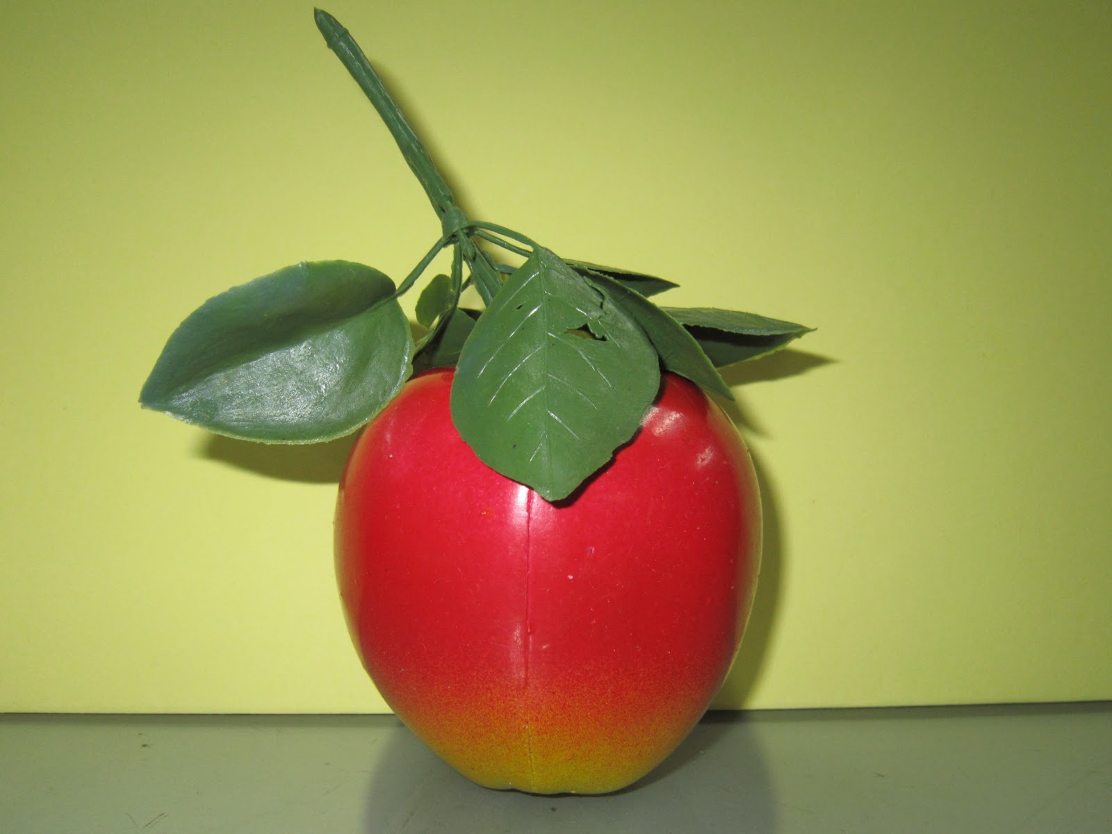 My teaching life: Buah-buahan yang tidak boleh dimakan....