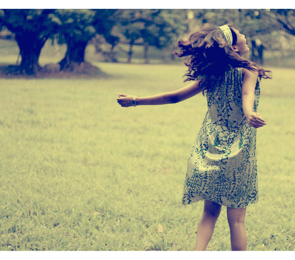 слова let it go. Let it snow frank sinatra текст. Let me in your heart again queen. Let it snow let it snow let it snow текст. Let it die.