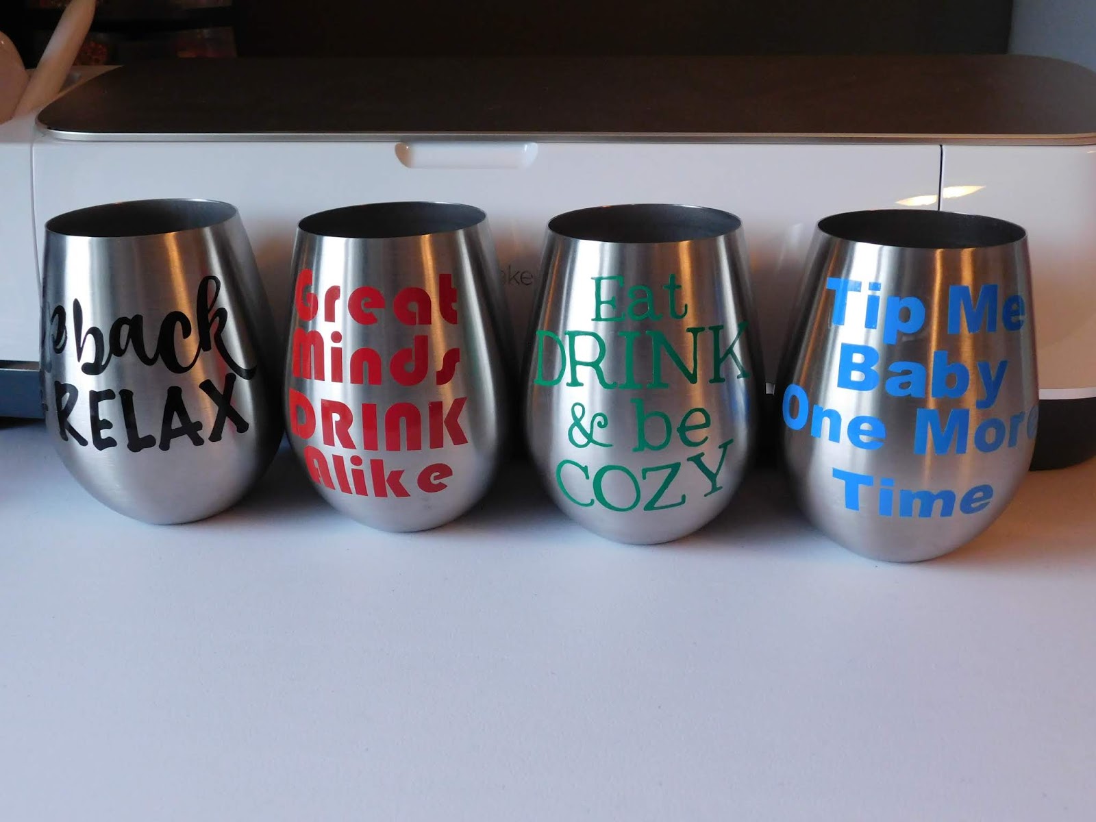Decorating Stainless Steel Mugs with the Cricut