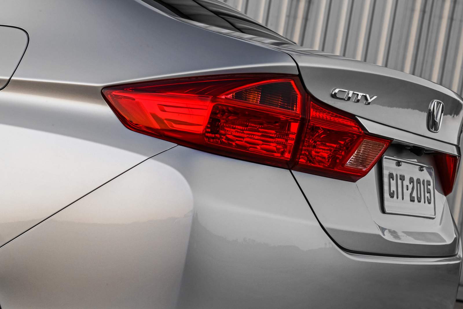 Novo Honda City 2015 preço, itens, consumo e ficha técnica