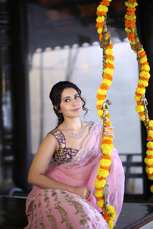 Raashi Khanna in pink lehenga