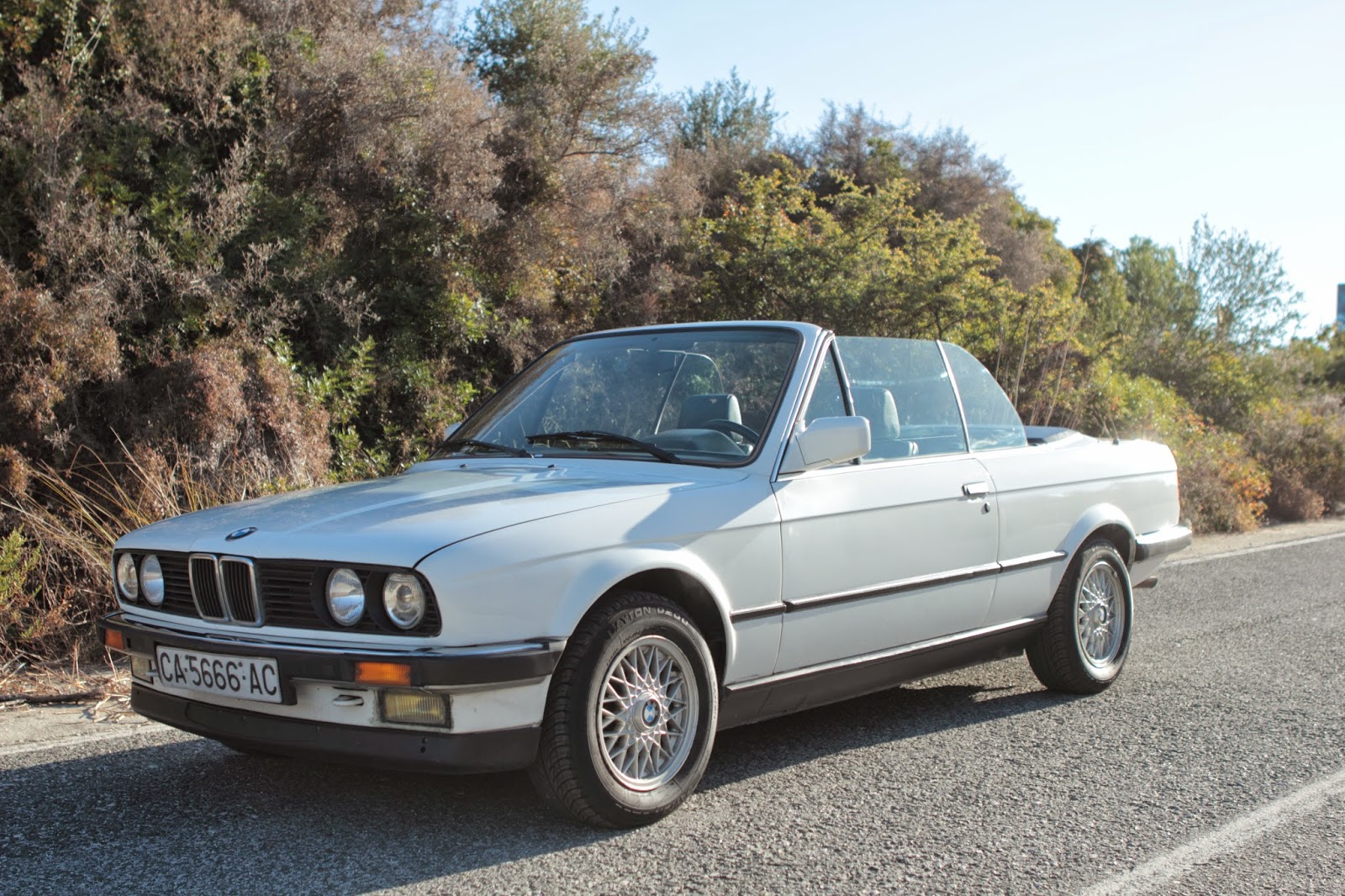 spoilers380: BMW E30 320i cabriolet