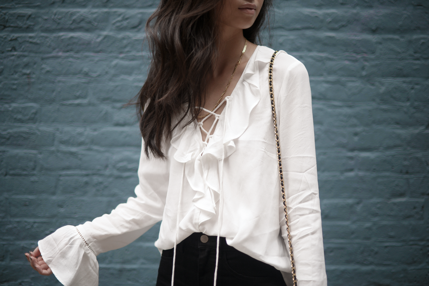 Forever21 FOREVERVANNY Laced Up Top