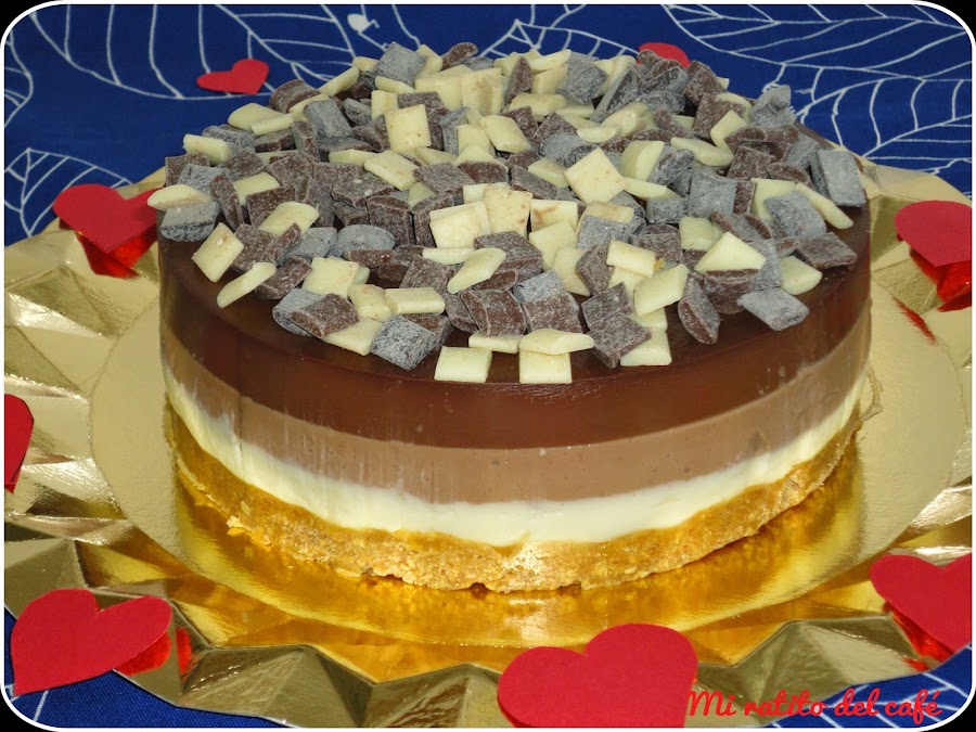 Tarta tres chocolates