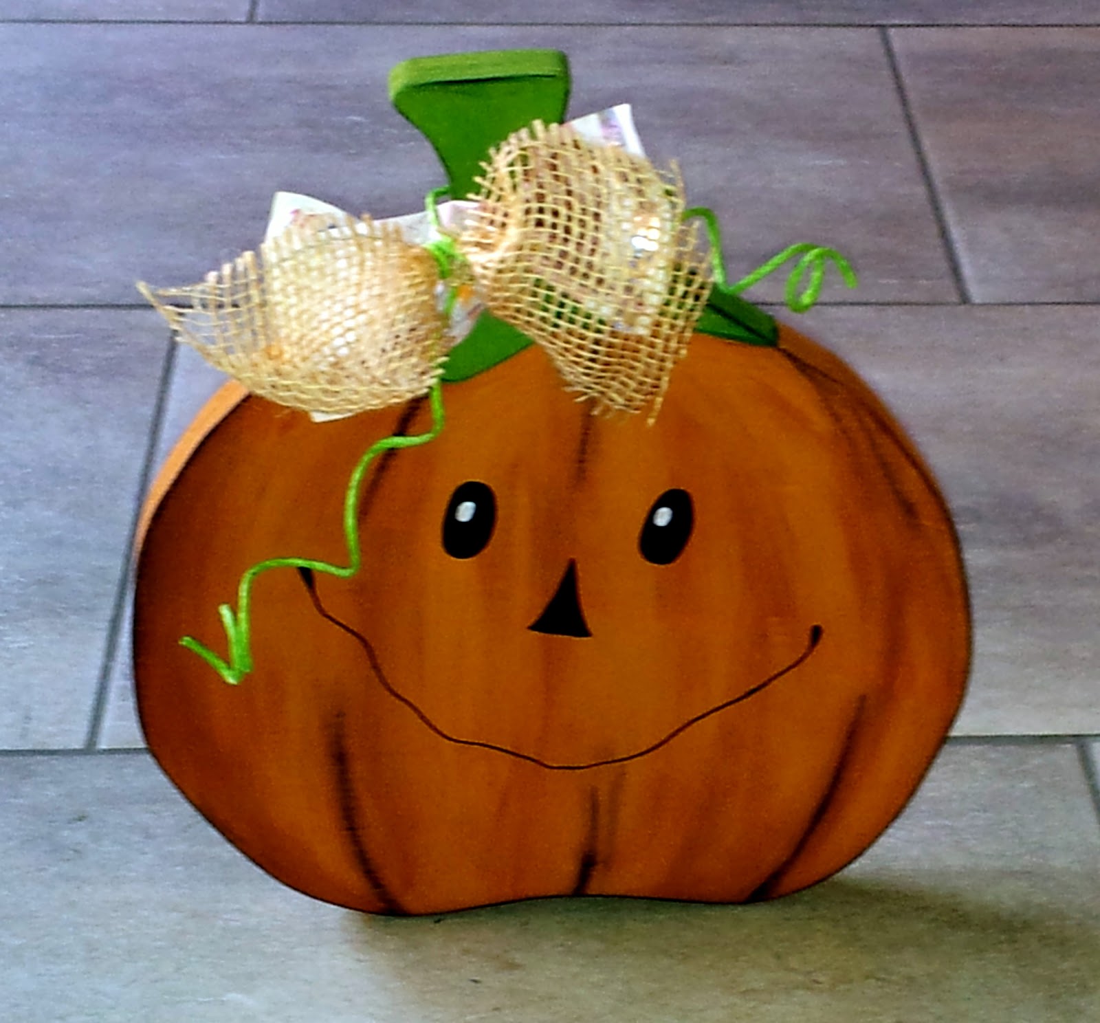 Jessi's Bastelwahn: freundlicher Kürbis