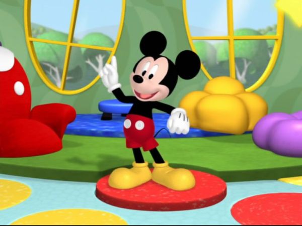 Watch: Donald's Hiccups | Mickey Mouse Clubhouse