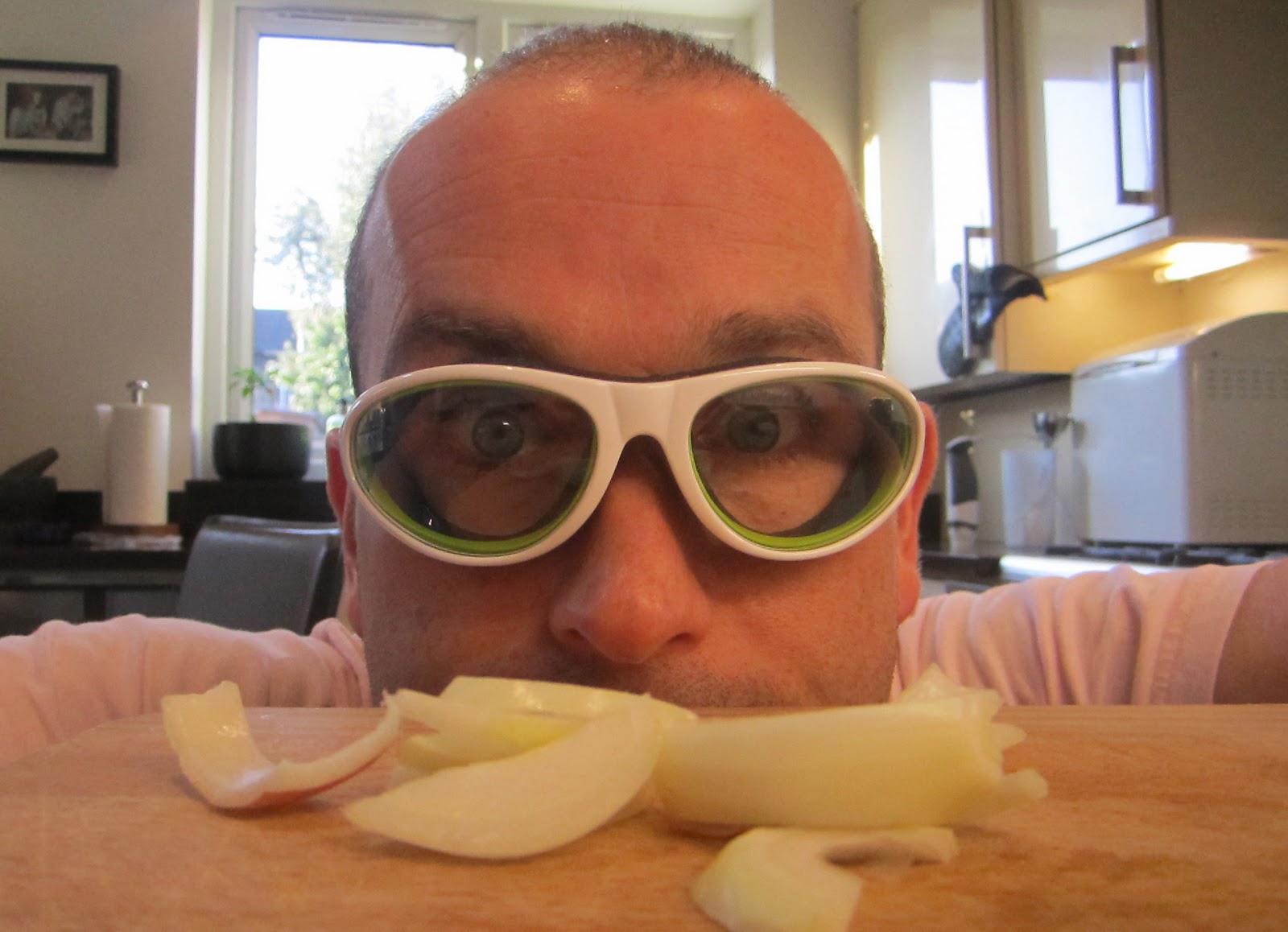 Matt B's Love Food Review Onion goggles