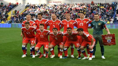 تراجع المنتخب الروسي 4 مراكز في تصنيف المنتخبات الجديد الصادر عن الاتحاد الدولي لكرة القدم اليوم الخميس، وذلك قبل 7 أيام من انطلاق نهائيات كأس العالم 2018 التي تستضيفها روسيا.