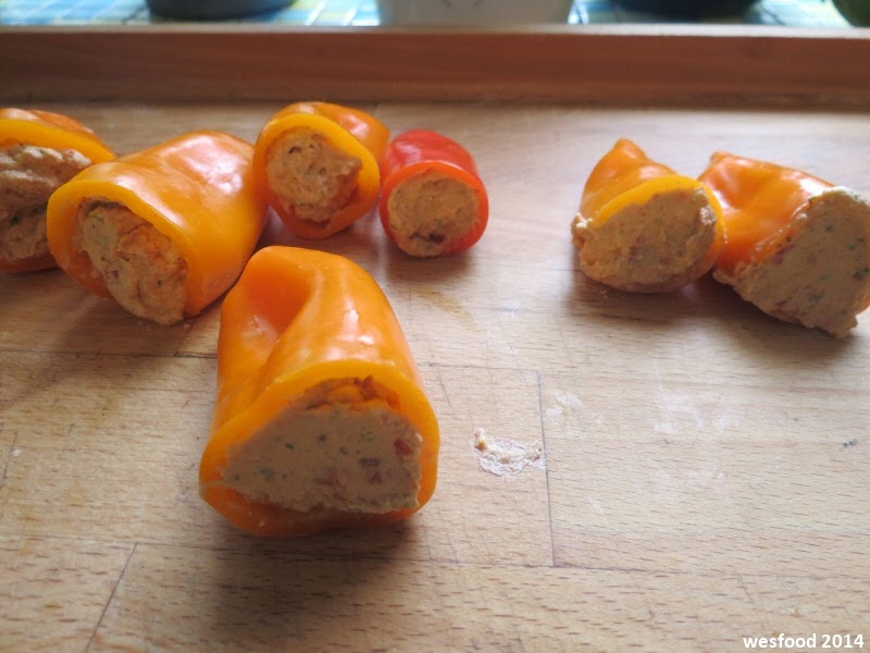 WesFood Gefüllte MiniPaprikas vom Grill