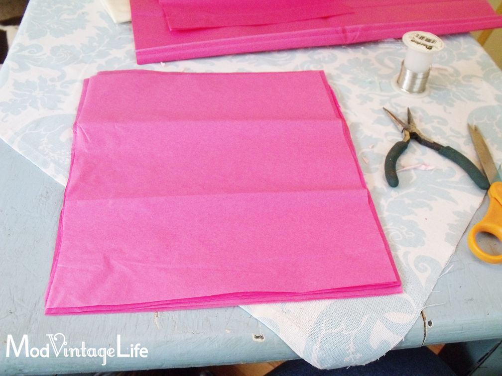 Mod Vintage Life: Tissue Paper Flowers - The Tutorial