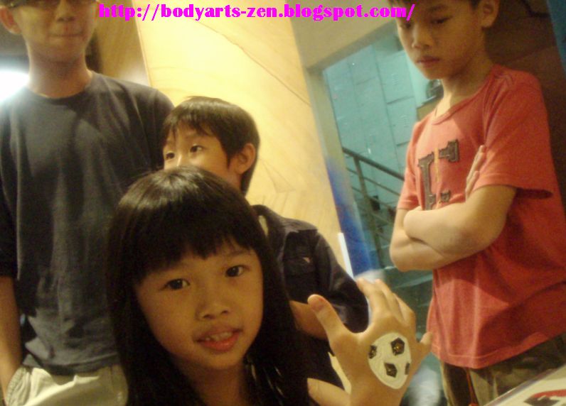 Face Painter KL, Henna & Glitter Tattoo Kuala Lumpur, Body Art Face