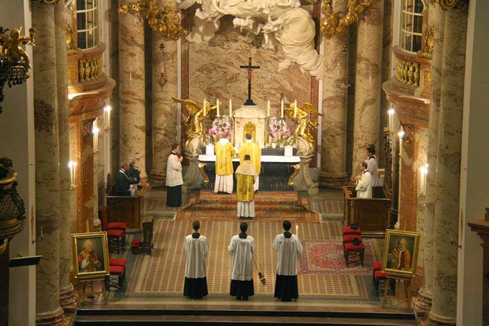 RORATE CÆLI: Solemn High Mass for the Feast of St. Stephen of Hungary ...