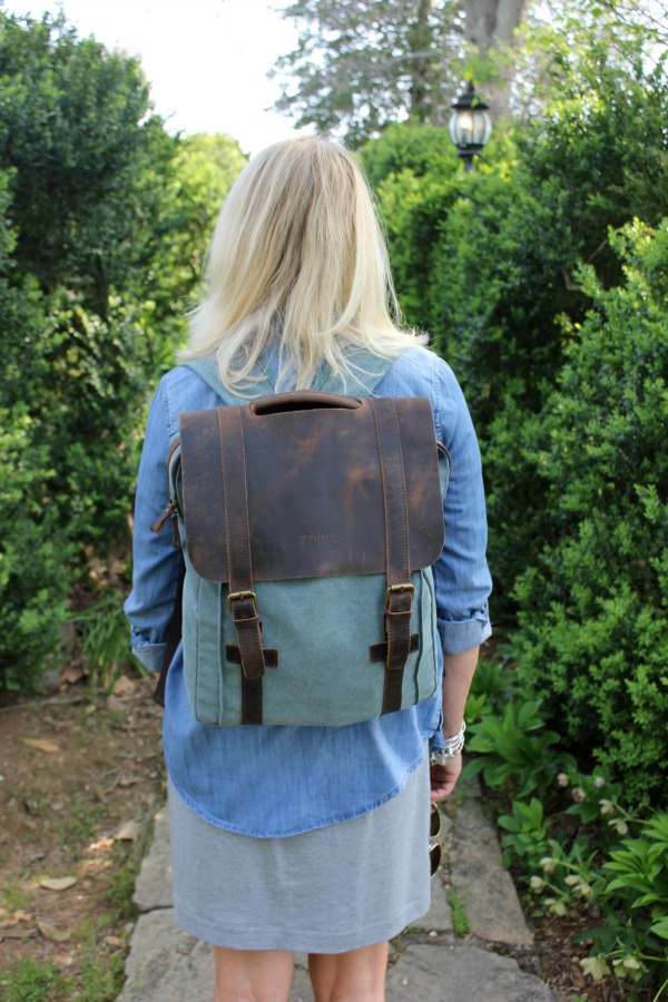 Me and My Pink Mixer Epiphanie Camera Bag Review