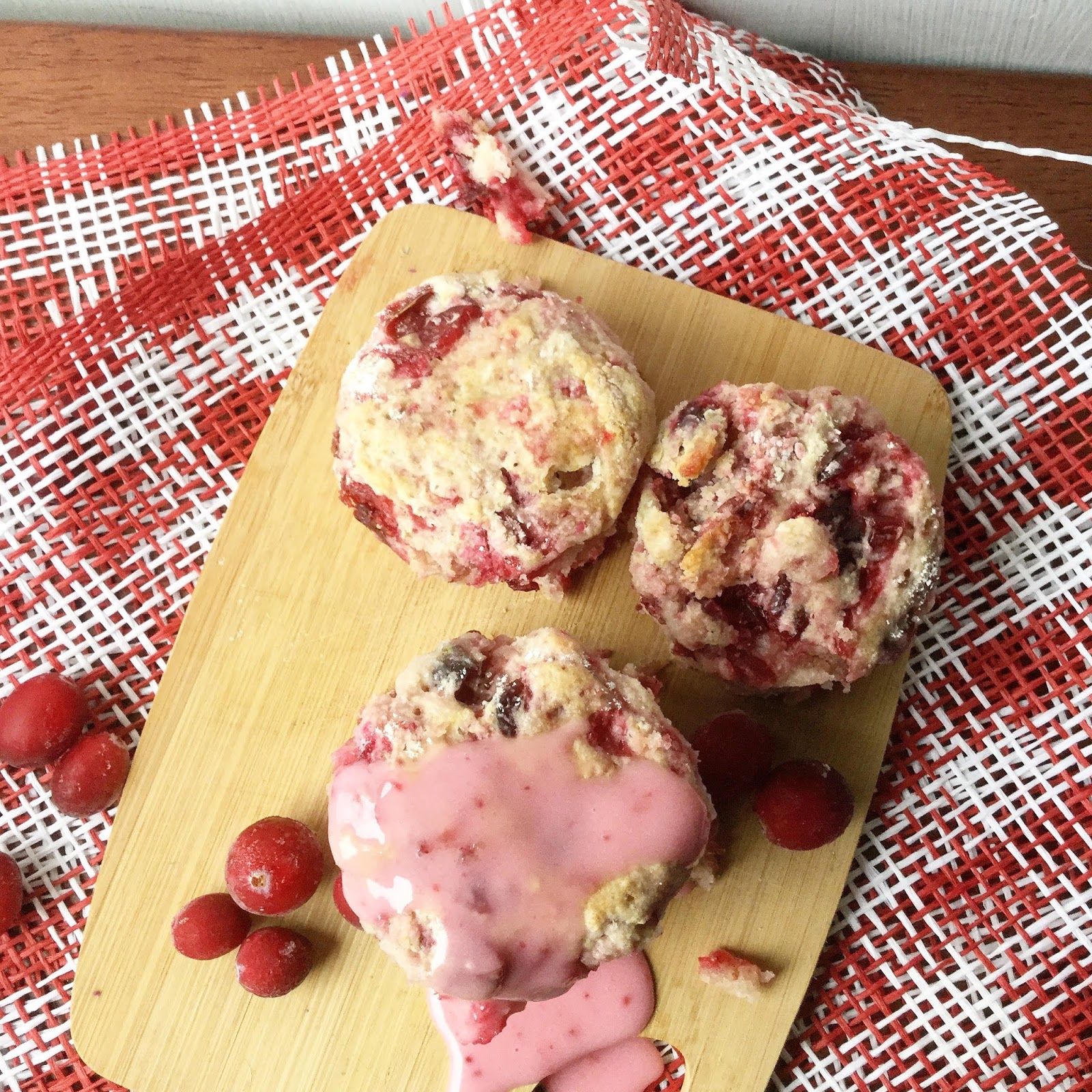 Sweet Cranberry Biscuits Nik Snacks