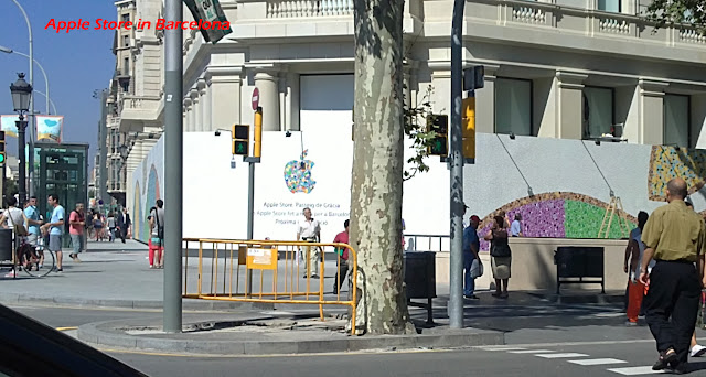 Mosaic Tiles Apple Barcelona. Trencadis para la fachada en obras del nuevo Apple Store de Barcelona