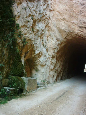 Pantano ,embalse, Pena ,Beceite ,frontera ,Valderrobres, agua, fuente 2