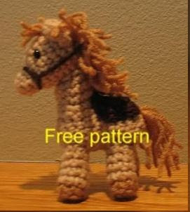 PATRON CABALLO AMIGURUMI 3025