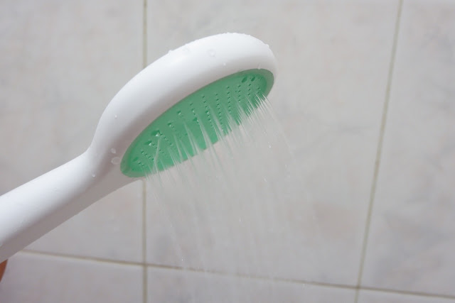 ciptakan pengalaman mandi menyenangkan dengan 3 nilai kebaikan genie hand shower