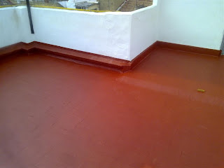 pintura roja impermeabilizante