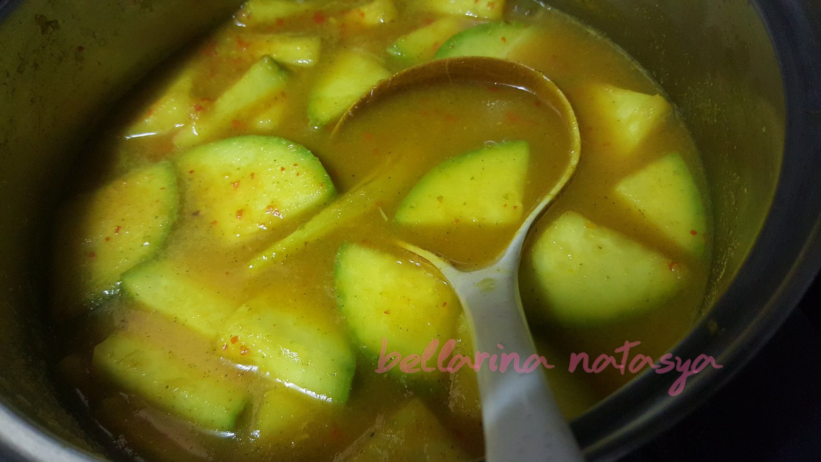 Ikan Kembung Masak Lemak Ini Adalah Bellarina Natasya