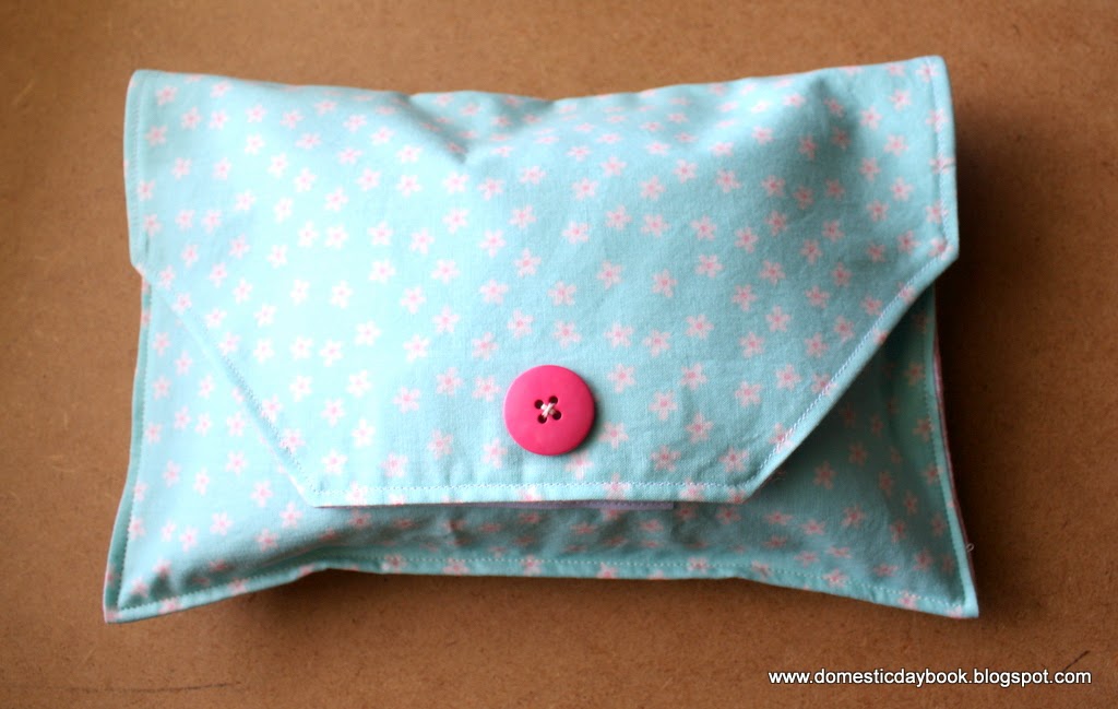 Diaper Clutch Tutorial and a Cute Gift for a Baby Girl