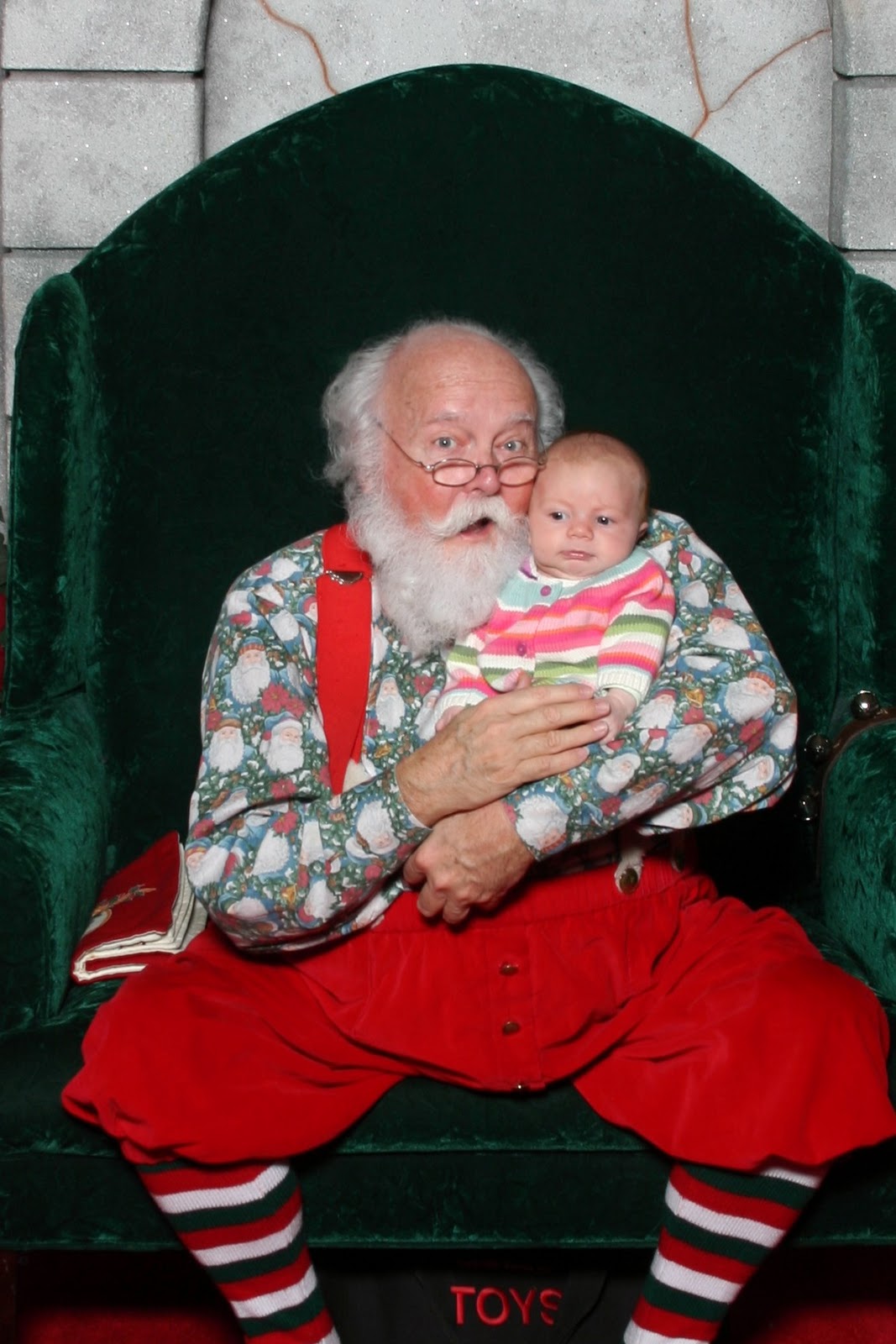 Play For a Day Molbak's Snapshots with Santa