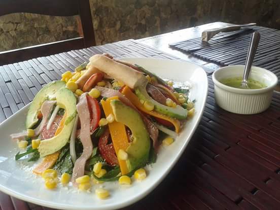 ENSALADAS VERDES Y AGUACATE