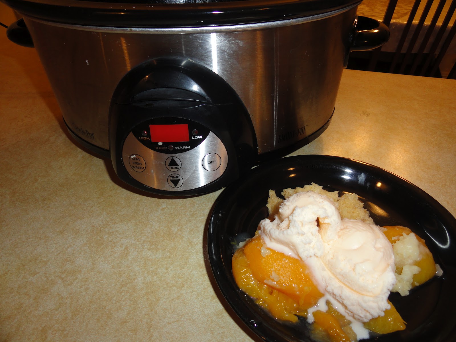 We Love Being Moms! Dutch Oven Cobbler in a CrockPot Recipe