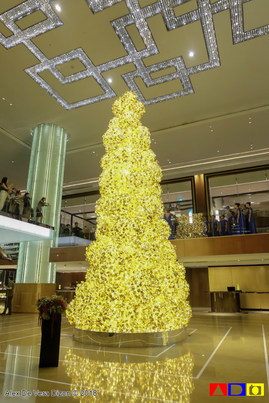 A Grandeur First Christmas for Grand Hyatt Manila Recycle Bin of a