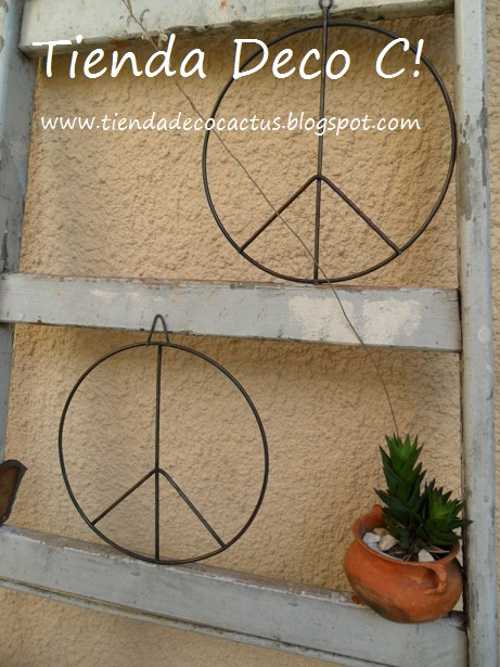 Símbolos de la Paz: Tienda Deco C