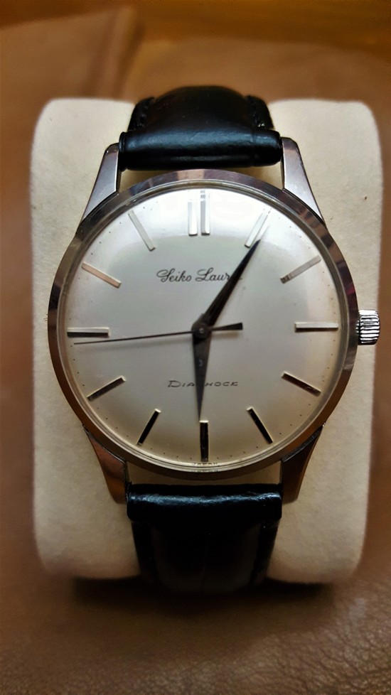 Jam Waktu Vintage Watches: S02. Seiko Laurel Diashock Manual Winding ...