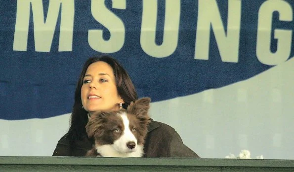 Crown Prince Frederik,  Crown Princess Mary, Prince Christian, Princess Isabella, Prince Vincent, Princess Josephine, Ziggy was a loyal and affectionate dog.