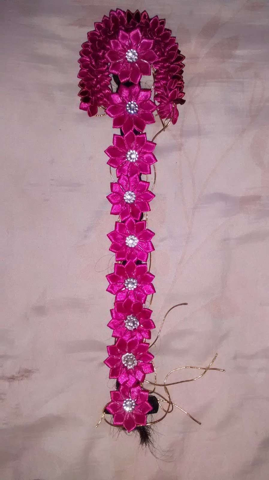 Vandhana Veni Collections Artificial Veni for Bride /Kids