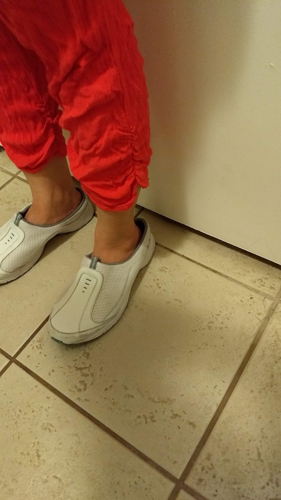 Feet And Leg Swelling During Pregnancy The Baby Effect