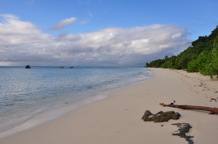 Enchantment of Derawan Islands, World Heritage on the Island of Borneo