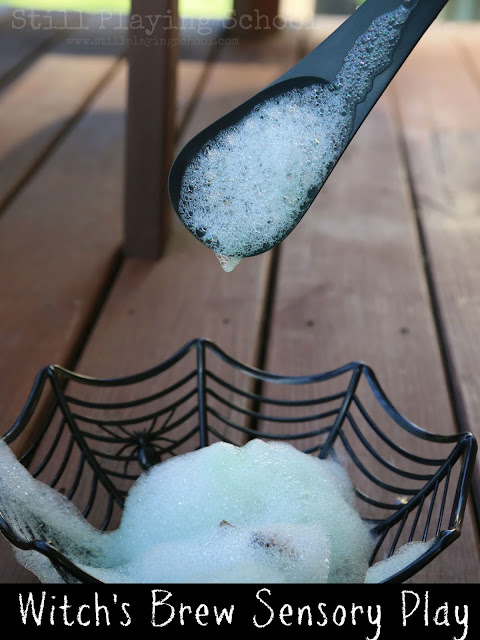 Cook up a Witch's Brew for a sensory STEM activity with kids!