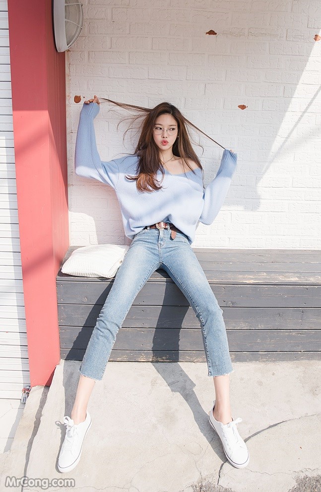 Beautiful Park Jung Yoon in the October 2016 fashion photo shoot (723 photos) photo 7-3