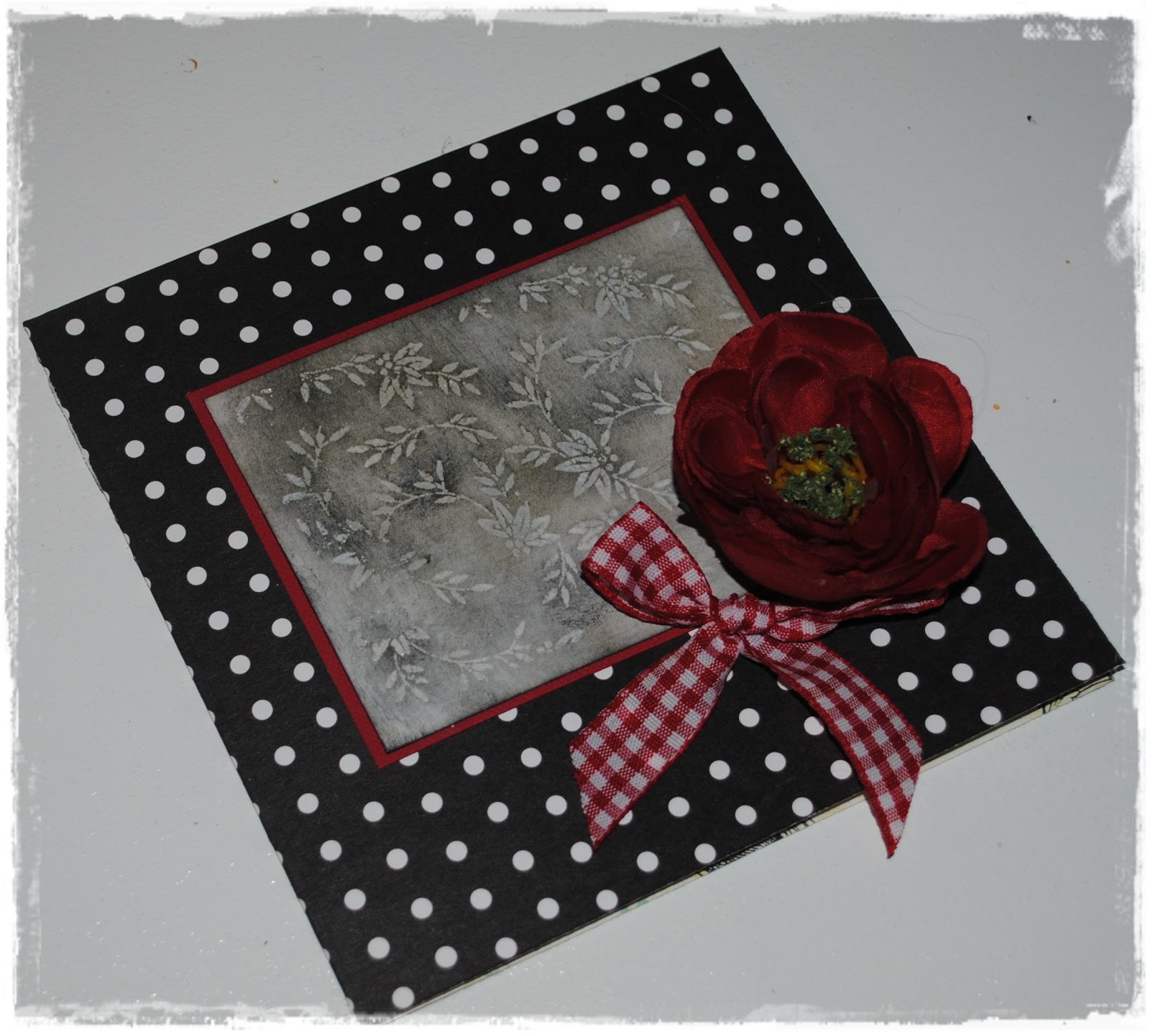 Panduro Hobby´s Scrapbooking Designteam Ide til Scrapbiblioteket hjemmelavet mønster papir.