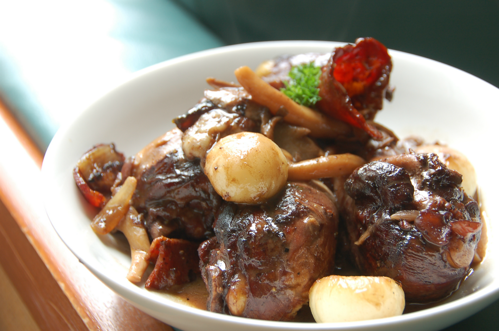Coq au Vin Rouge (Chicken in Red Wine Sauce)