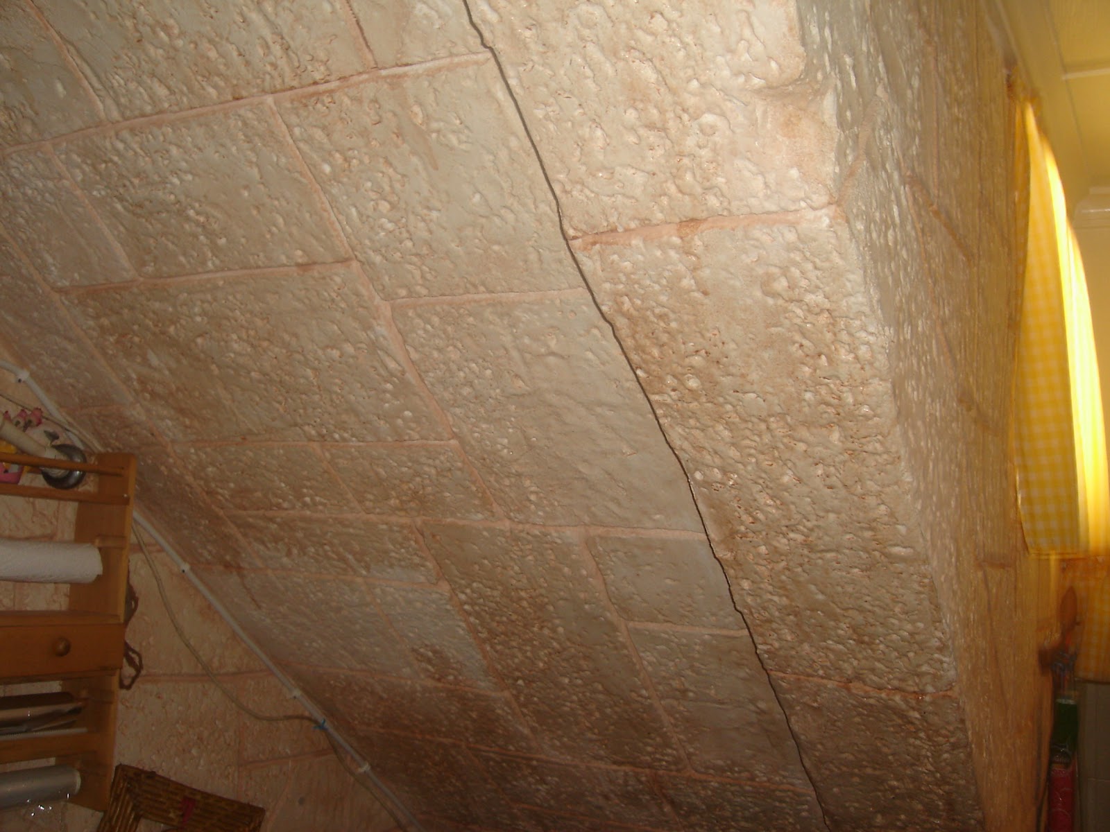 PIEDRAS Y MADERAS ARTIFICIALES JAVIER LUDEÑA TLF: 667936508- 670331472