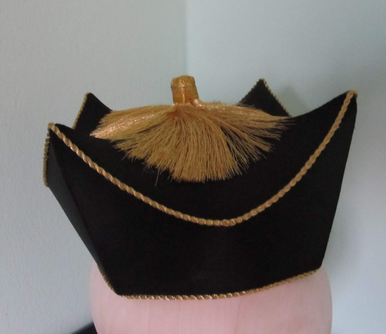 The Philippi Collection: The Spanish Bonete - Bonete Español de 4 Picos ...