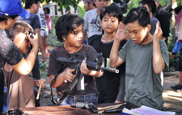 child warriors of the Philippines - Ang Guro Kong 'Di Marunong Magbasa