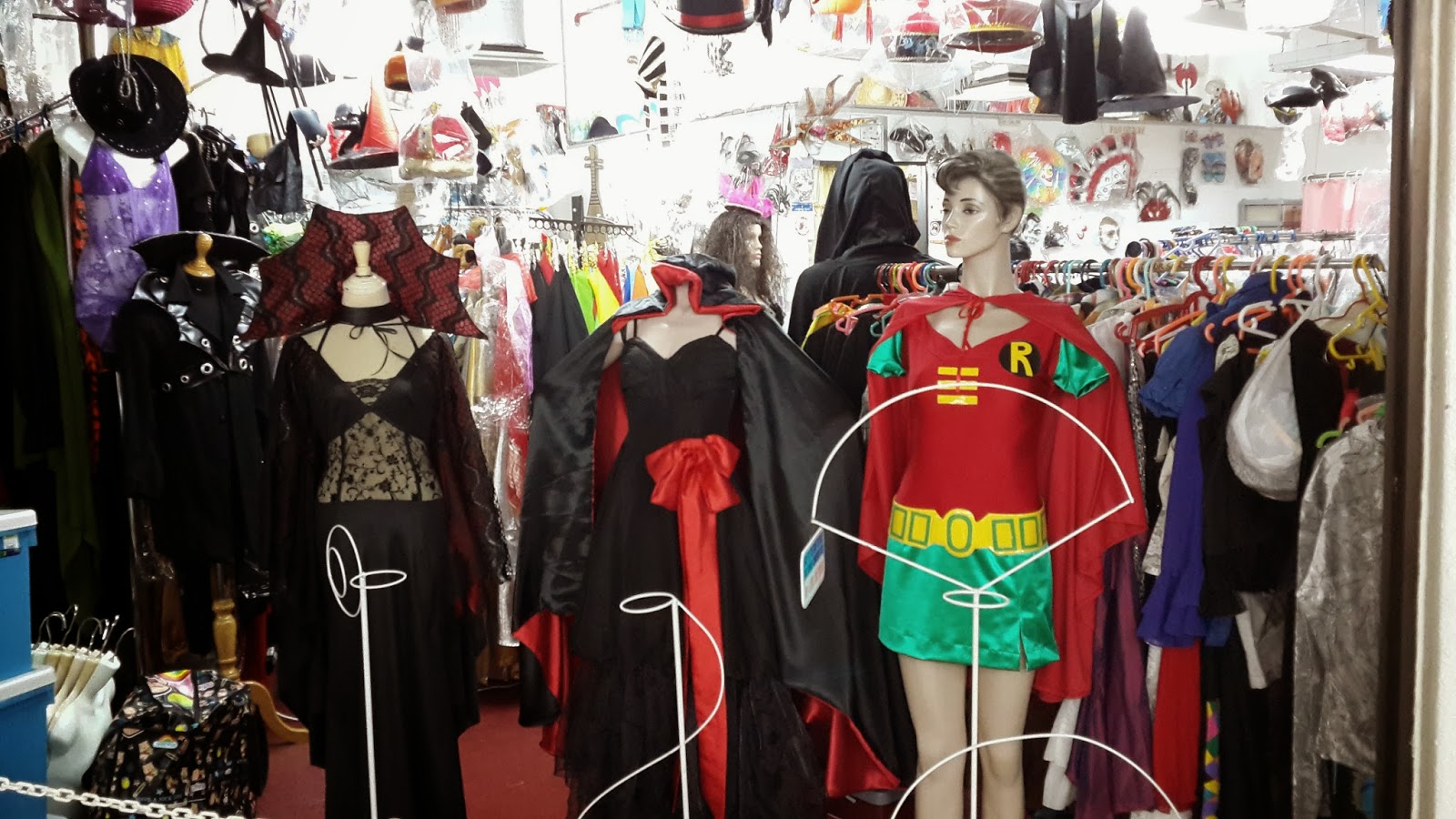 LovEdisLiFe 191 Costume shop area penang!