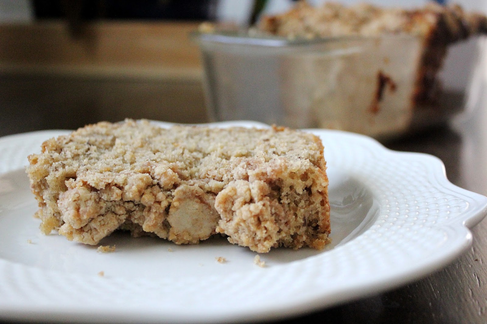 Recipe for Cinnamon Banana Bread with Crumble Topping by freshfromthe.com