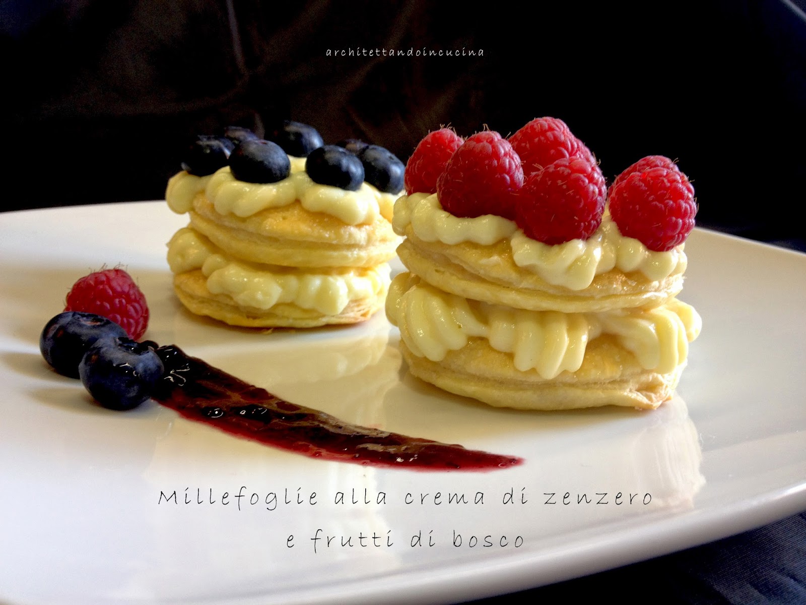 millefoglie alla crema di zenzero e frutti di bosco