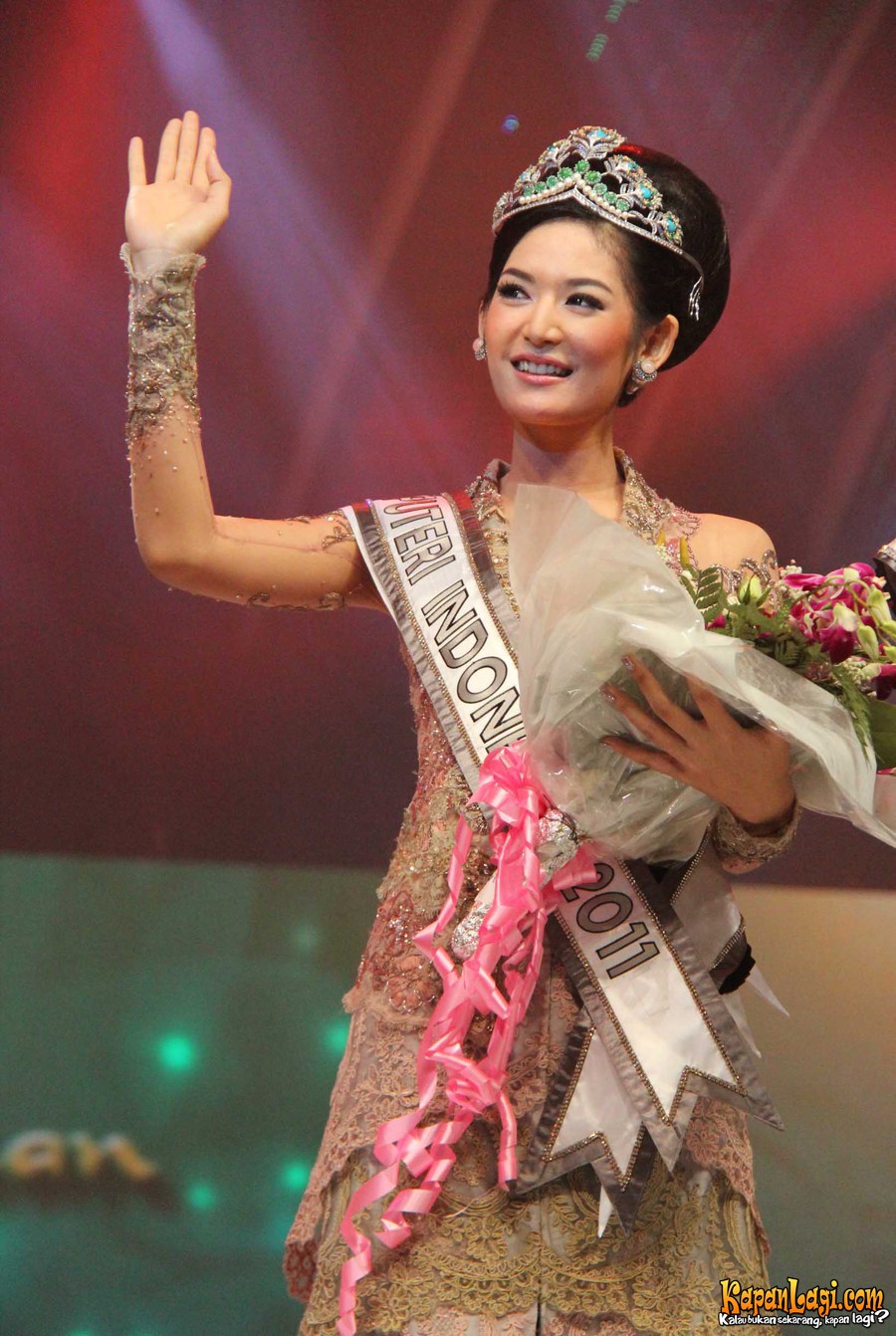 MISS UNIVERSE 2011: Puteri Indonesia 2011